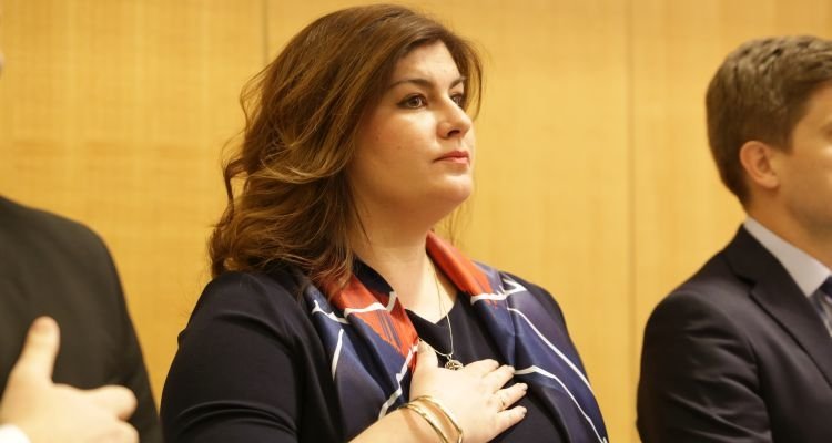 EPPO hat Ermittlungen gegen die ehemalige Ministerin Žalac wegen Missbrauchs öffentlicher Mittel eingeleitet