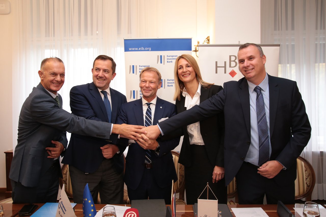 SVEČANO POTPISIVANJE ELENA PROGRAMA HABOR I EIB Anton Kovačev, Ognian Vesselinov Zlatev, Vazil Hudak, Tamara Perko, Hrvoje Čuvalo