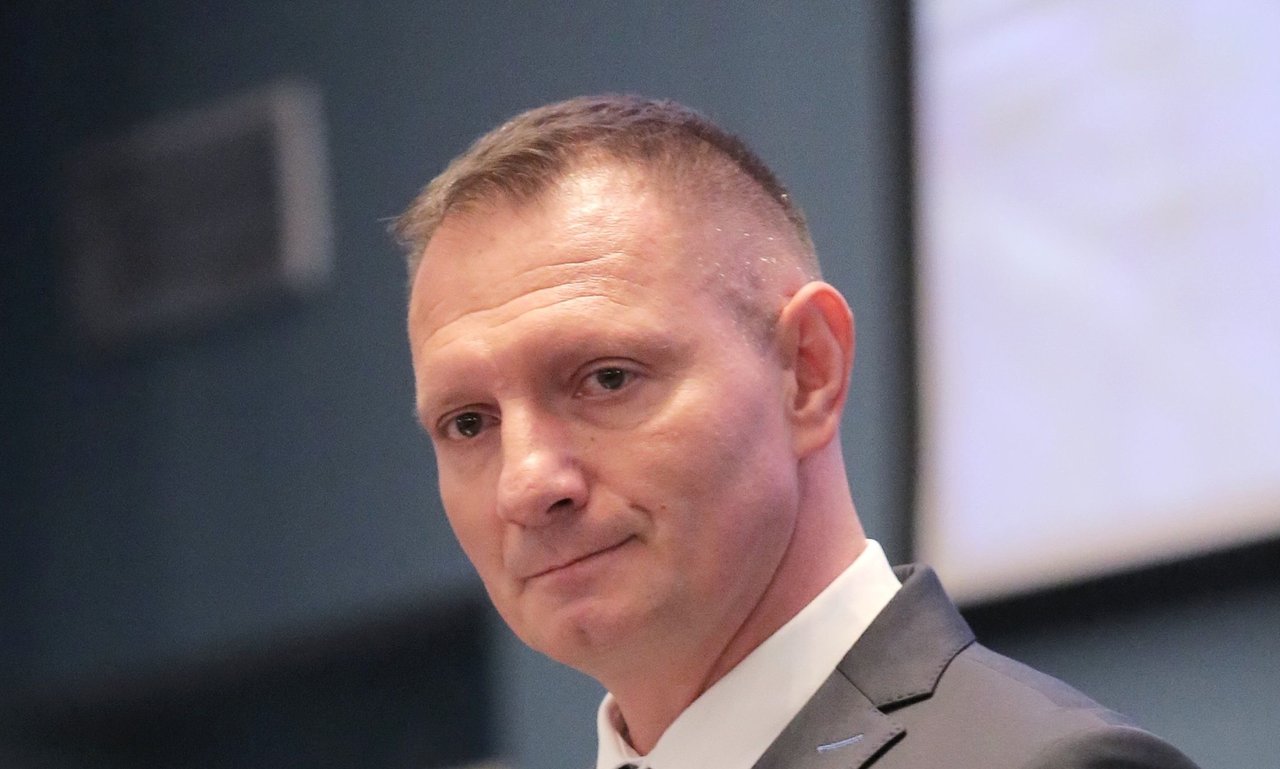 Unternehmen und Karrieren: Klemm Security erwirbt Lupus Protection, Eigentumswechsel bei Metal Element