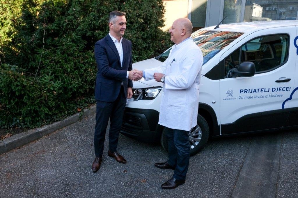 prof.dr.sc. Goran Roić, ravnatelj KDBZ i Tomislav Miletić, generalni direktor tvrtke P Automobil Import d.o.o.