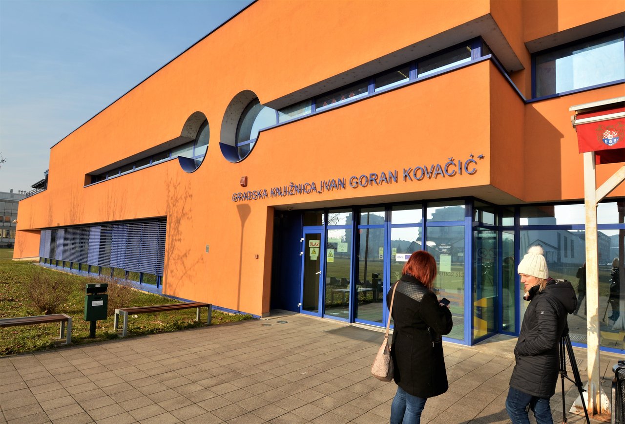 Gradska knjižnica "Ivan Goran Kovačić" u Karlovcu