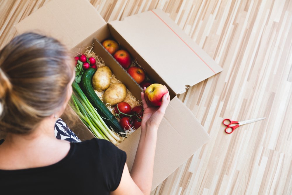 How to Get Fresh Fruits and Vegetables: A Selection of Online Markets That Deliver Groceries