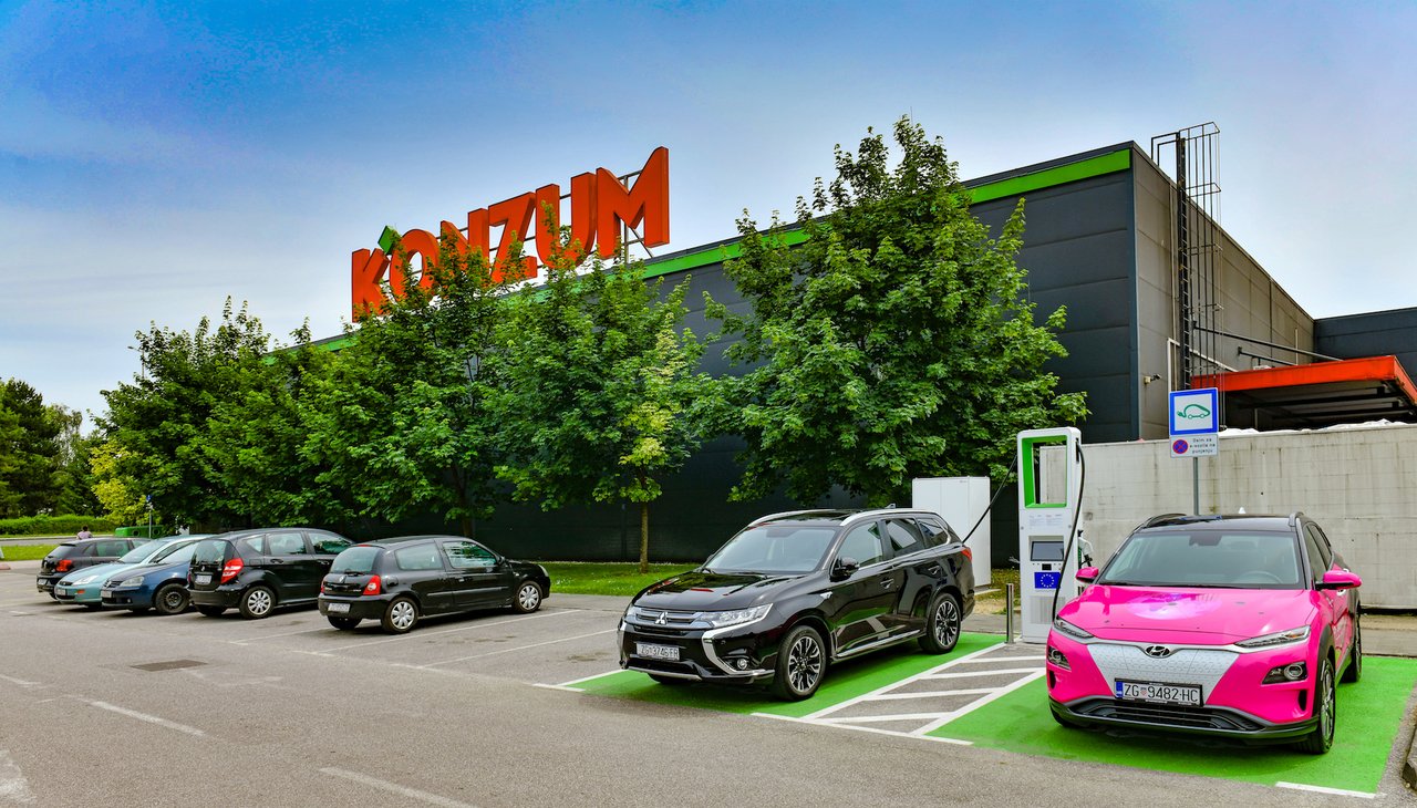 Ultrabrza punionica Konzum HT