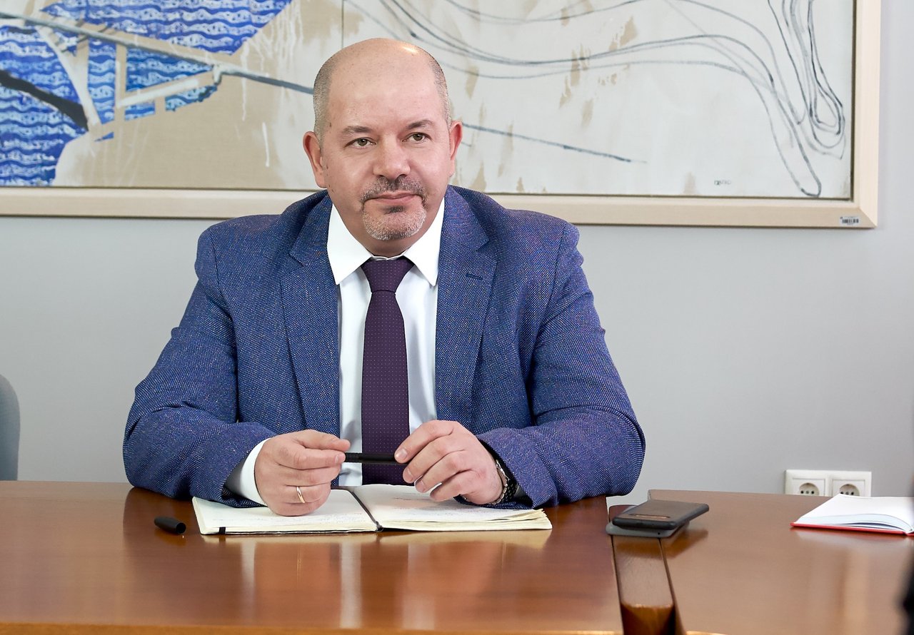 <p>Robert Petrosian</p>