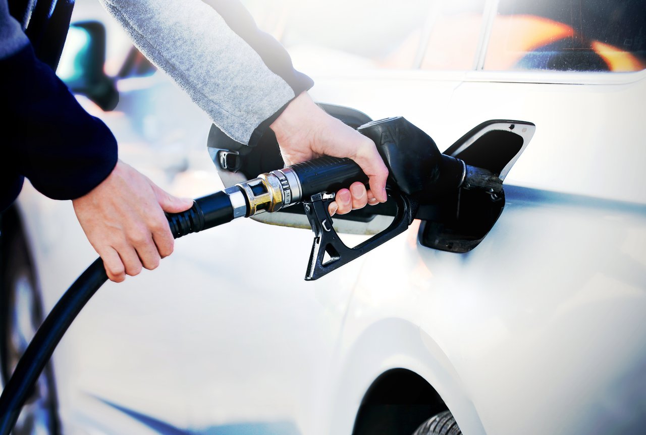 Benzin wird ab morgen um 11 Cent und Diesel um drei Cent günstiger