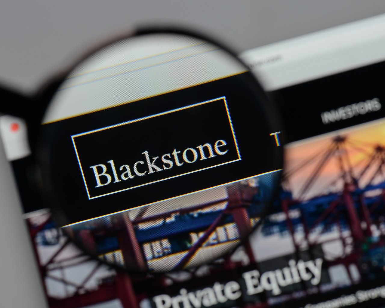 Blackstone in Schwierigkeiten: Wird der Fall Lehman Brothers sich wiederholen?