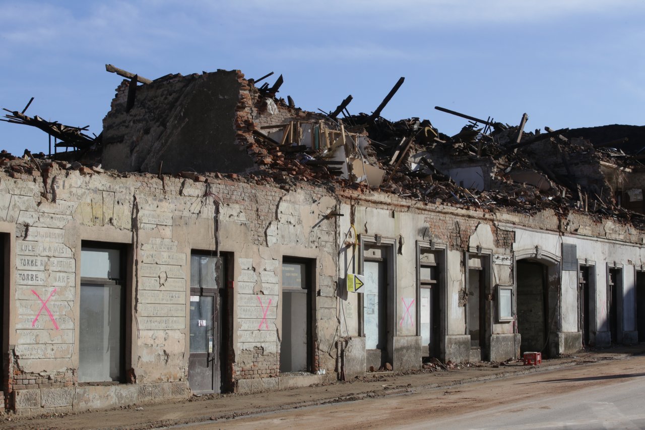 Ministerium: Alle eine Milliarde und drei Millionen Euro für die Erdbebenhilfe verwendet