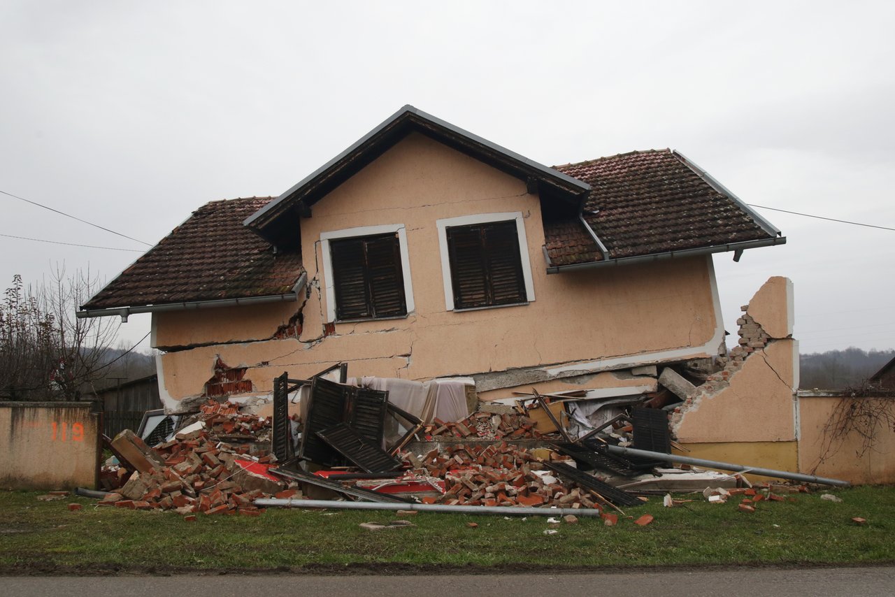 Područje Sisačko-moslavačke županije nastradalo od potresa, selo Prekopa
