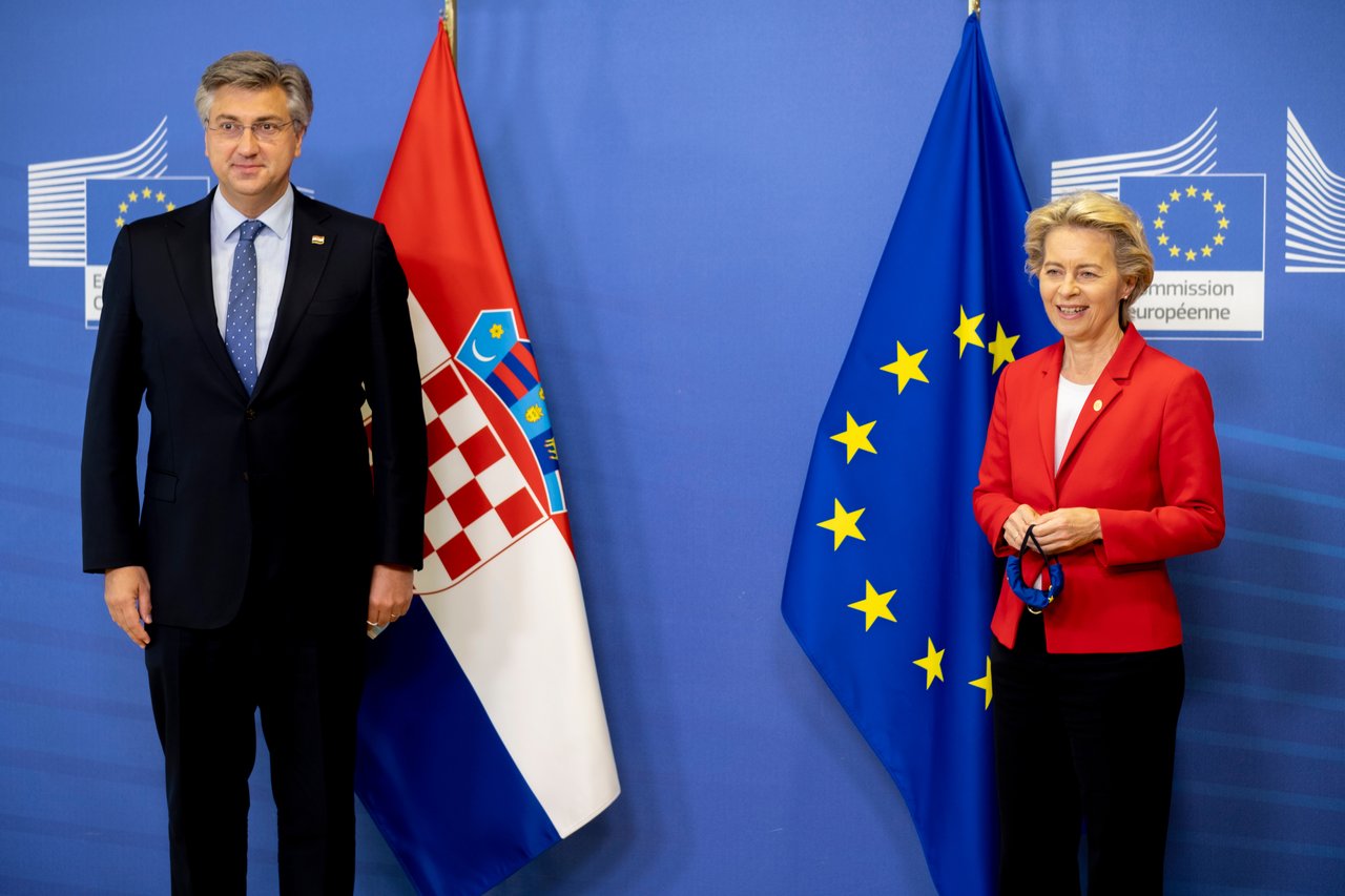 Game of Thrones in Brussels: Who Will Save Ursula and at What Cost?