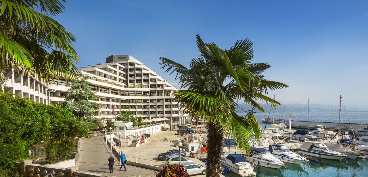 Admiral Hotel