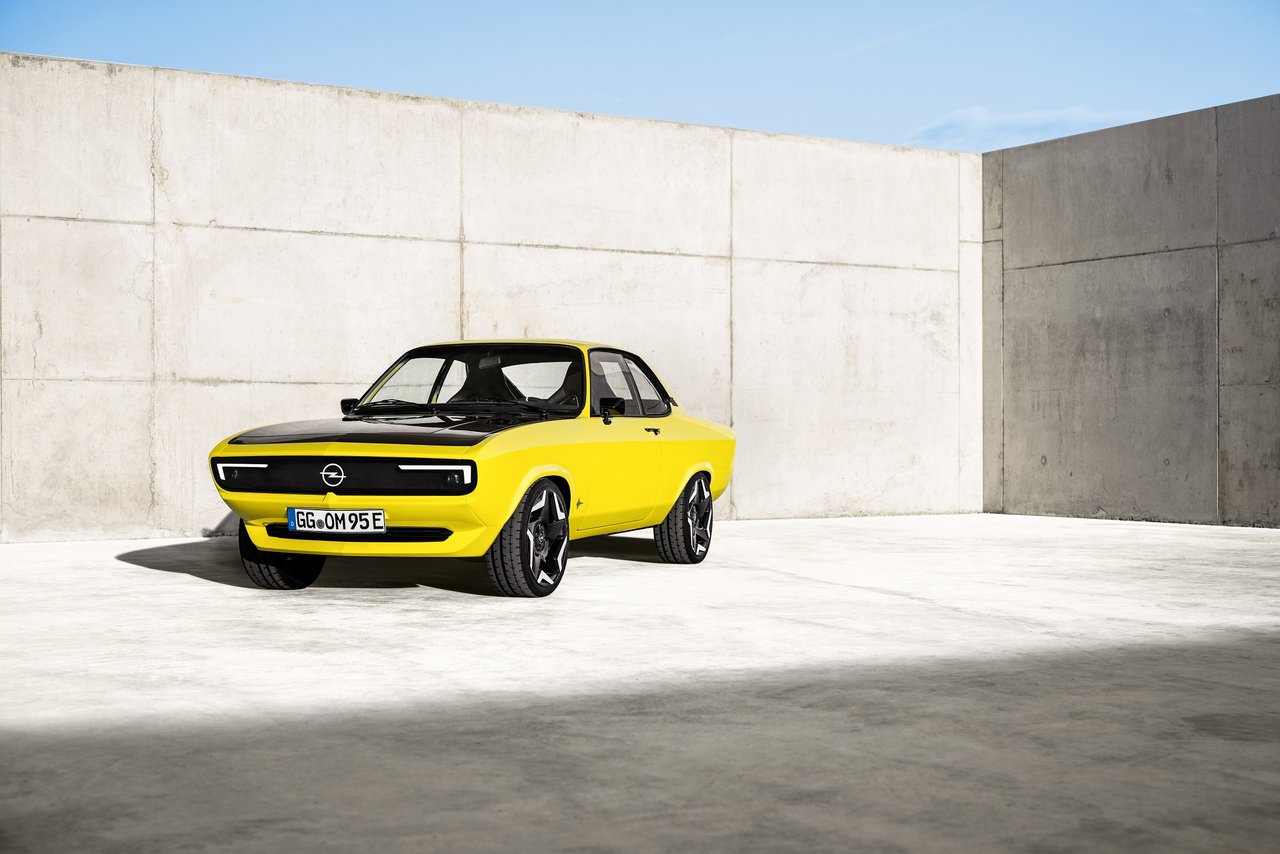 <p>Opel Manta GSe ElektroMOD</p>