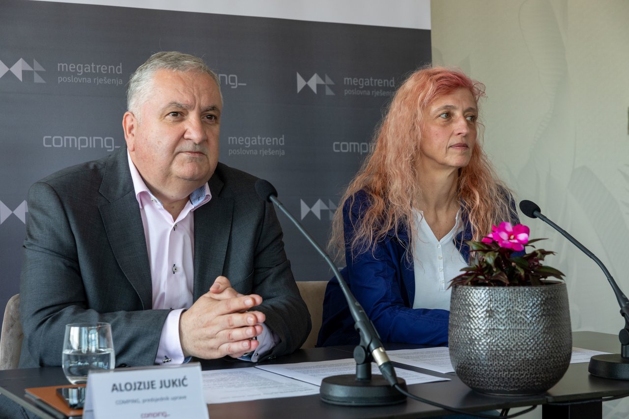 <p>Alojzije Jukić i Anđelka Strajher</p>