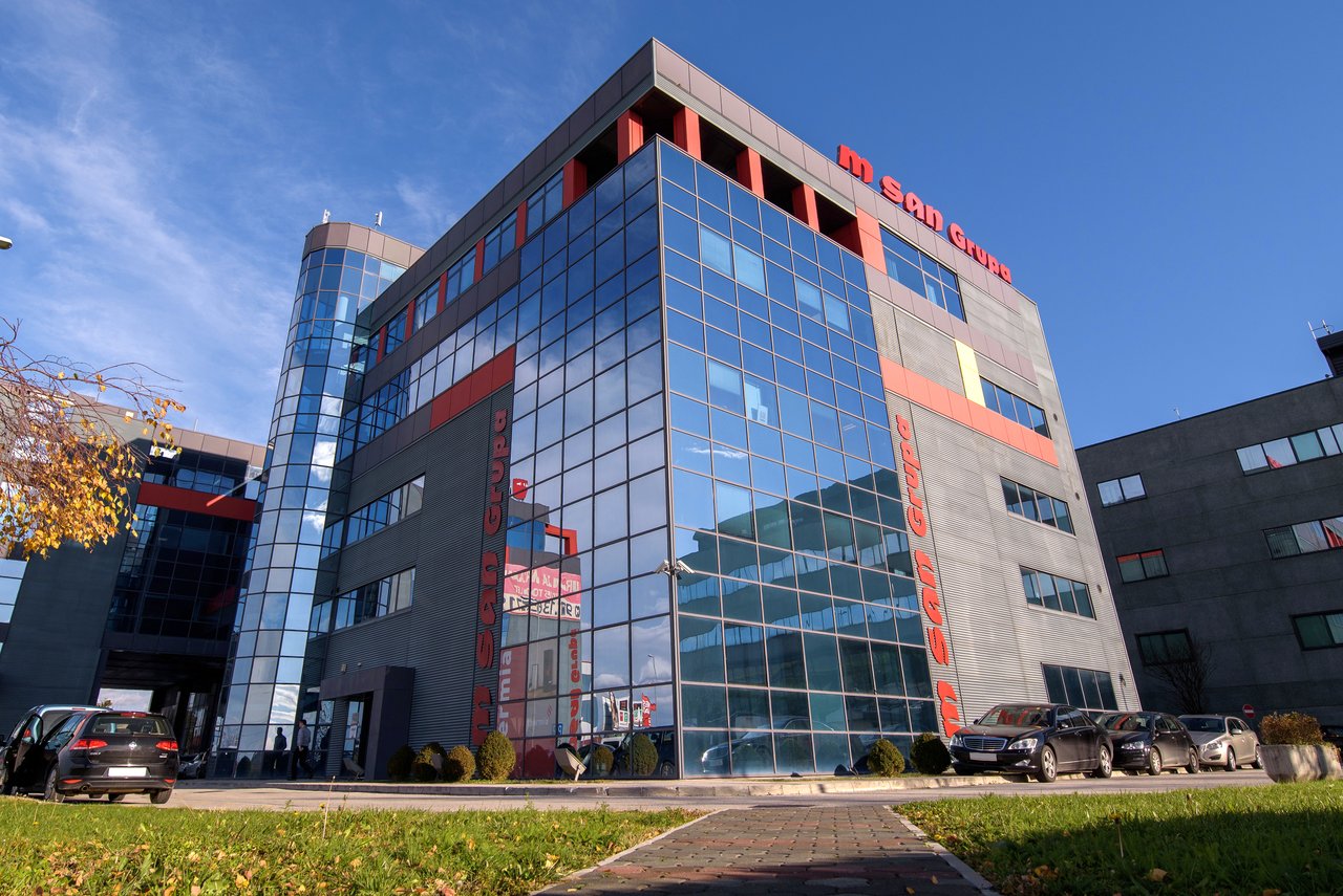 M SAN Gruppe hat ein Angebot zum Erwerb von Data Link eingereicht