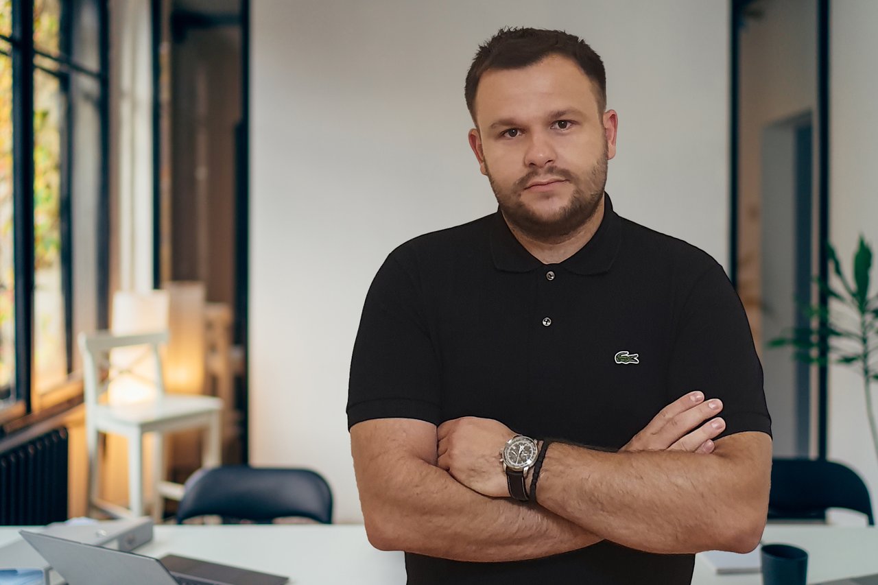 Marko Radosavljević, Bizzaro fintech