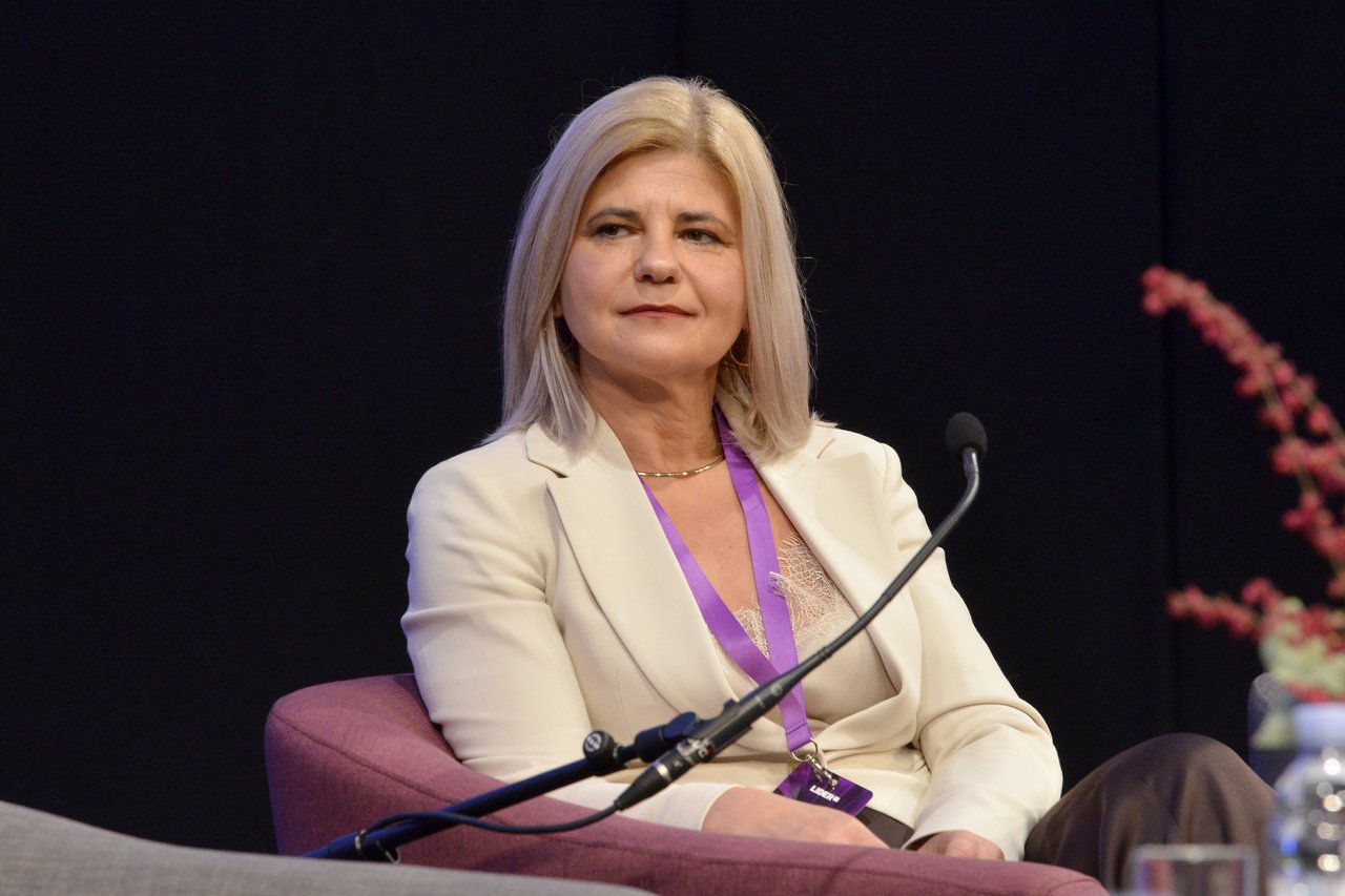 LASSEN SIE UNS MIT DEN MÄCHTIGEN TREFFEN: Daliborka Kranjčić – Ich möchte mich mehr auf Substanz und weniger auf Form konzentrieren