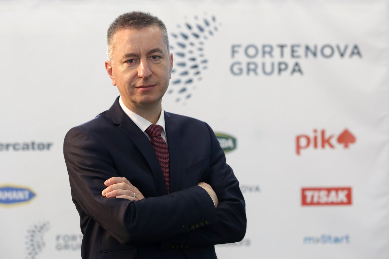 <p>Fabris Peruško</p>
