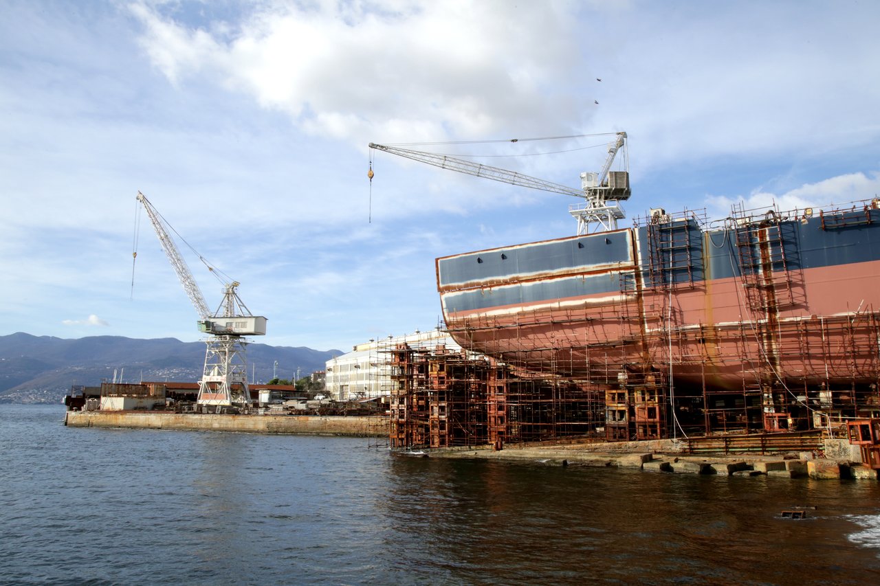 Insolvenz von 3. Maj: Handelsgericht genehmigt Klage gegen den Staat