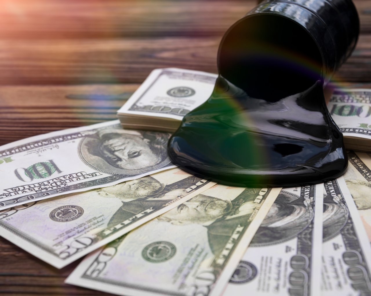 Ölpreise steigen auf 75 $, was die Ängste vor Risiken im Bankensektor mildert