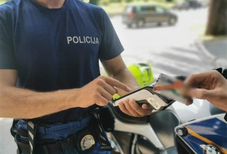 Digitalisierung der Polizei: Ab dem 1. Juli sind Barzahlungen für Bußgelder nicht mehr möglich