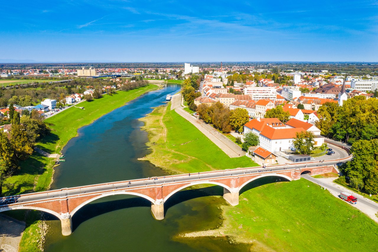 De géant industriel à ville intelligente, Sisak présente des solutions écologiques