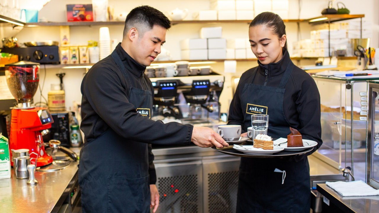 Die Tourismussaison gerettet durch ausländische Arbeitskräfte – bis zu 95.678