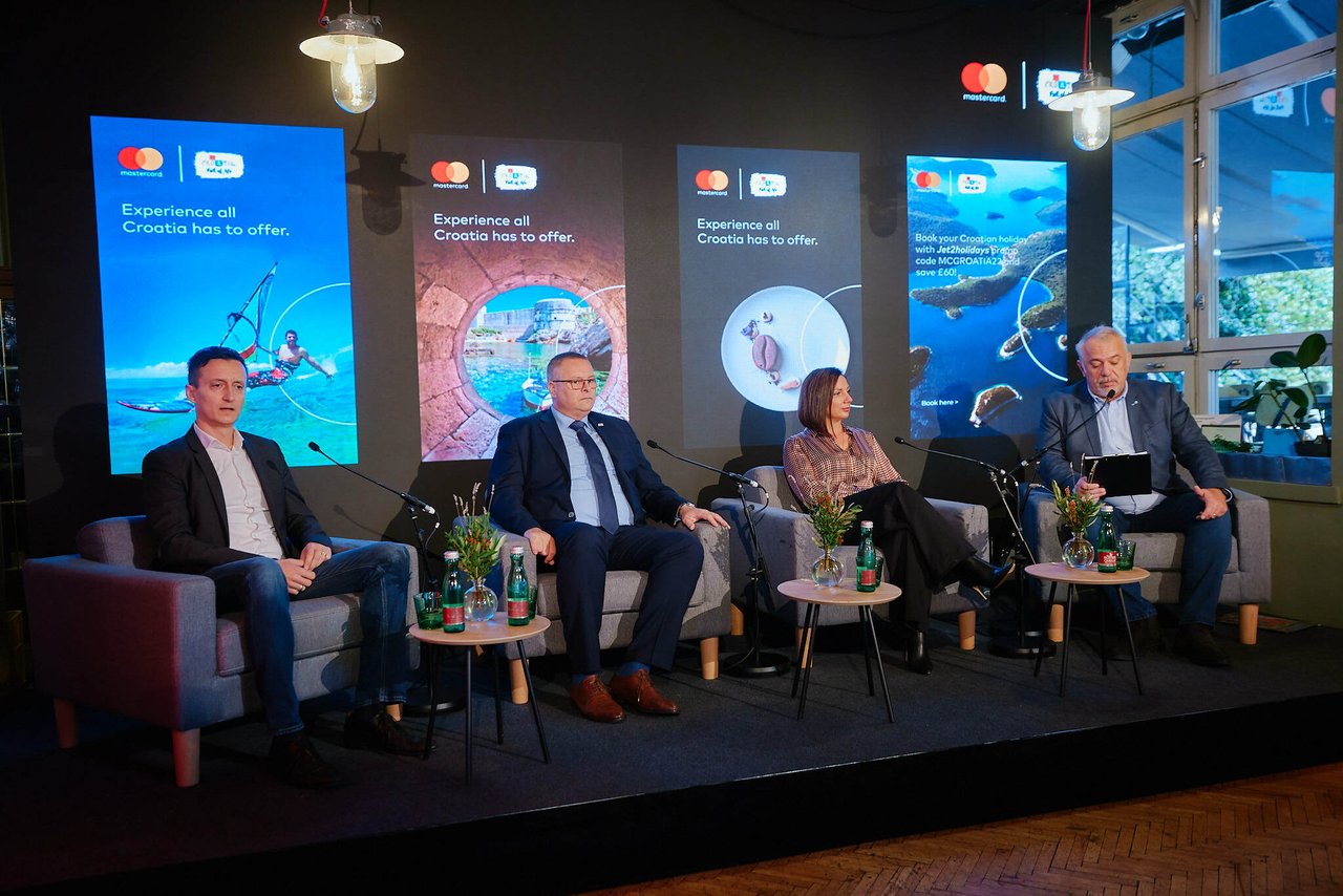 Tourismus-Experten sind sich einig: Touristen ändern ihre Gewohnheiten, und die Zukunft effektiver Werbung ist Daten