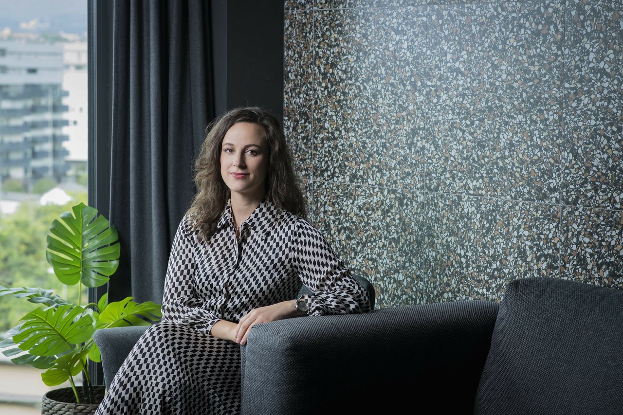 BAT mit Above and Beyond-Zertifizierung für Innovation im Personalmanagement ausgezeichnet