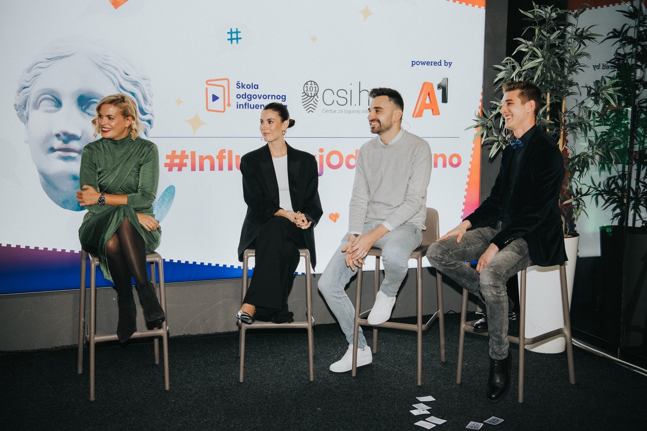 Schule des verantwortungsvollen Einflusses bringt eine sicherere Online-Welt für Kinder und Jugendliche