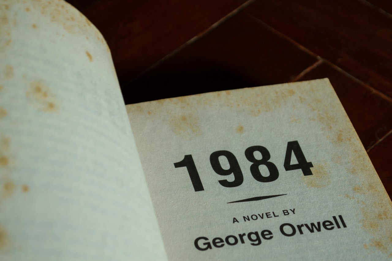 Orwell’s ‘1984’ the Most Popular Fiction Novel in Russia