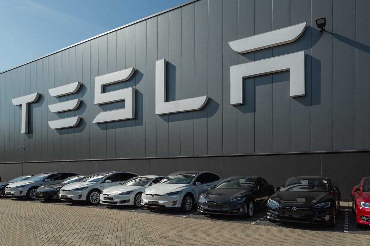 Krise im Roten Meer stört Teslas Produktion in Deutschland