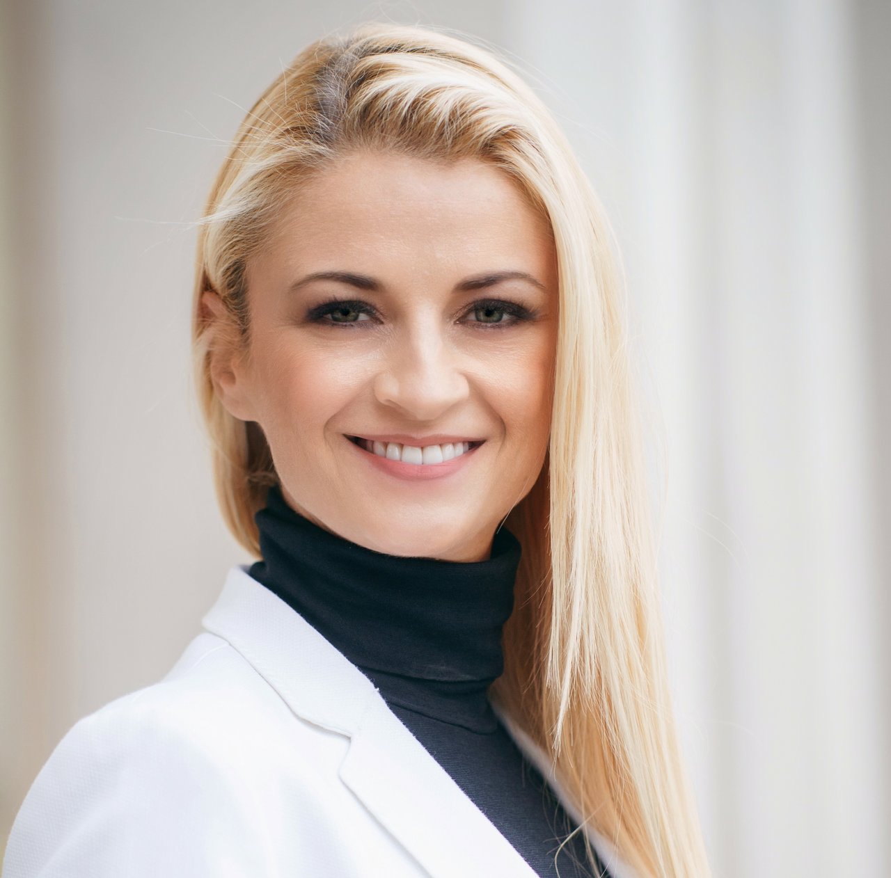 <p>Dora Strezova-Nikolova</p>