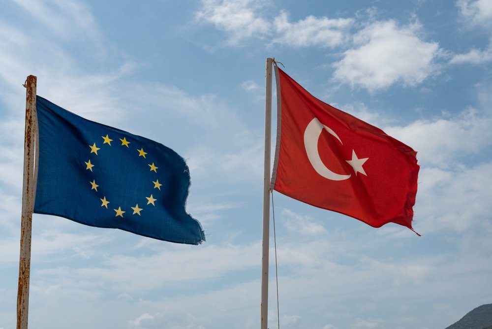 EU bietet Nothilfe nach verheerendem Erdbeben in der Türkei und Syrien
