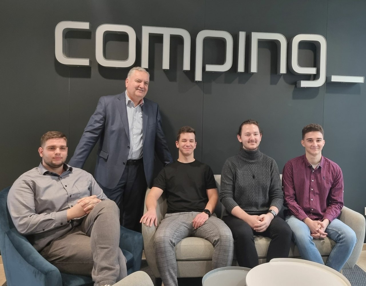 Comping vergibt fünf Stipendien an die besten Studenten