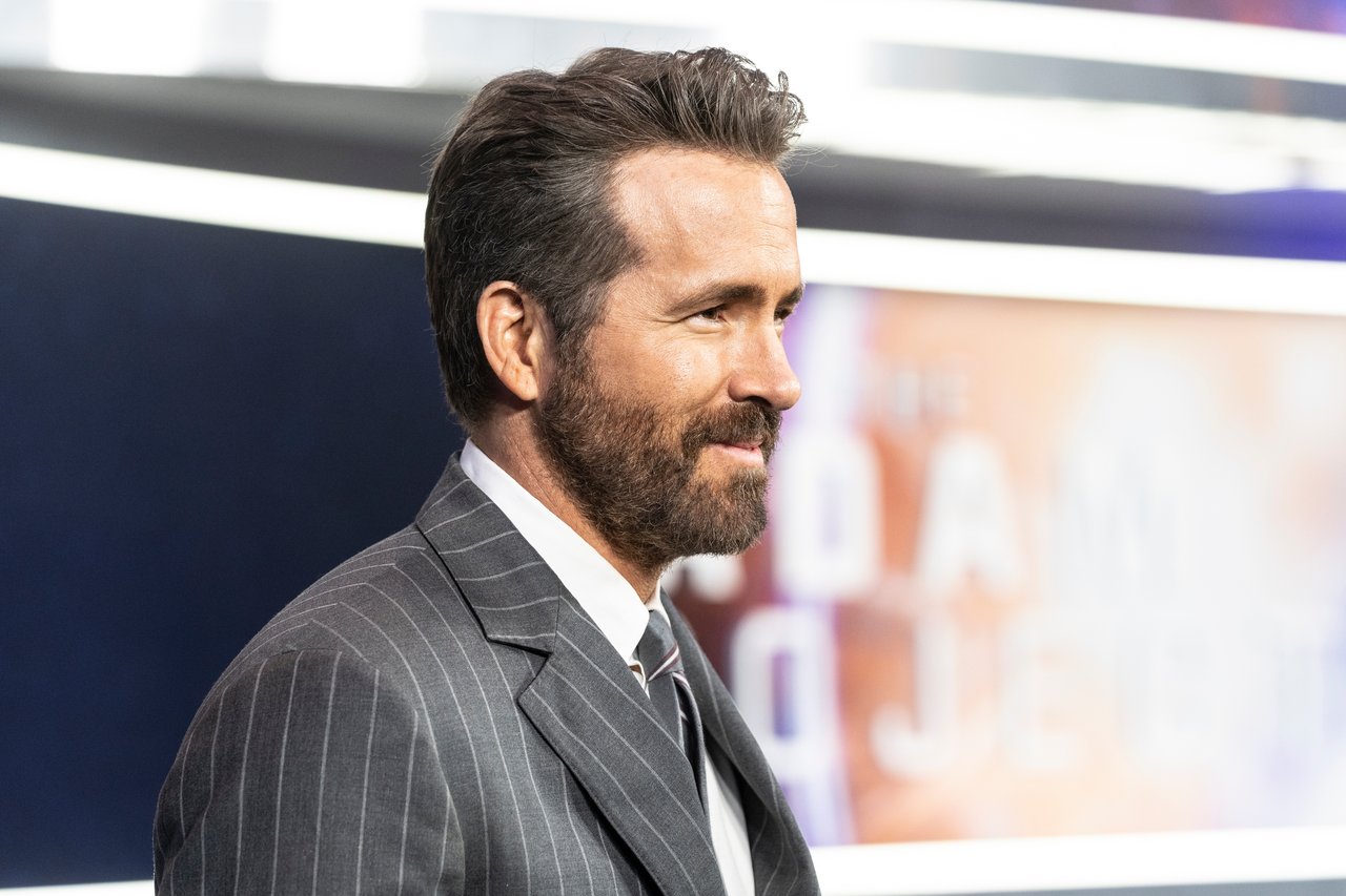 <p>Ryan Reynolds</p>