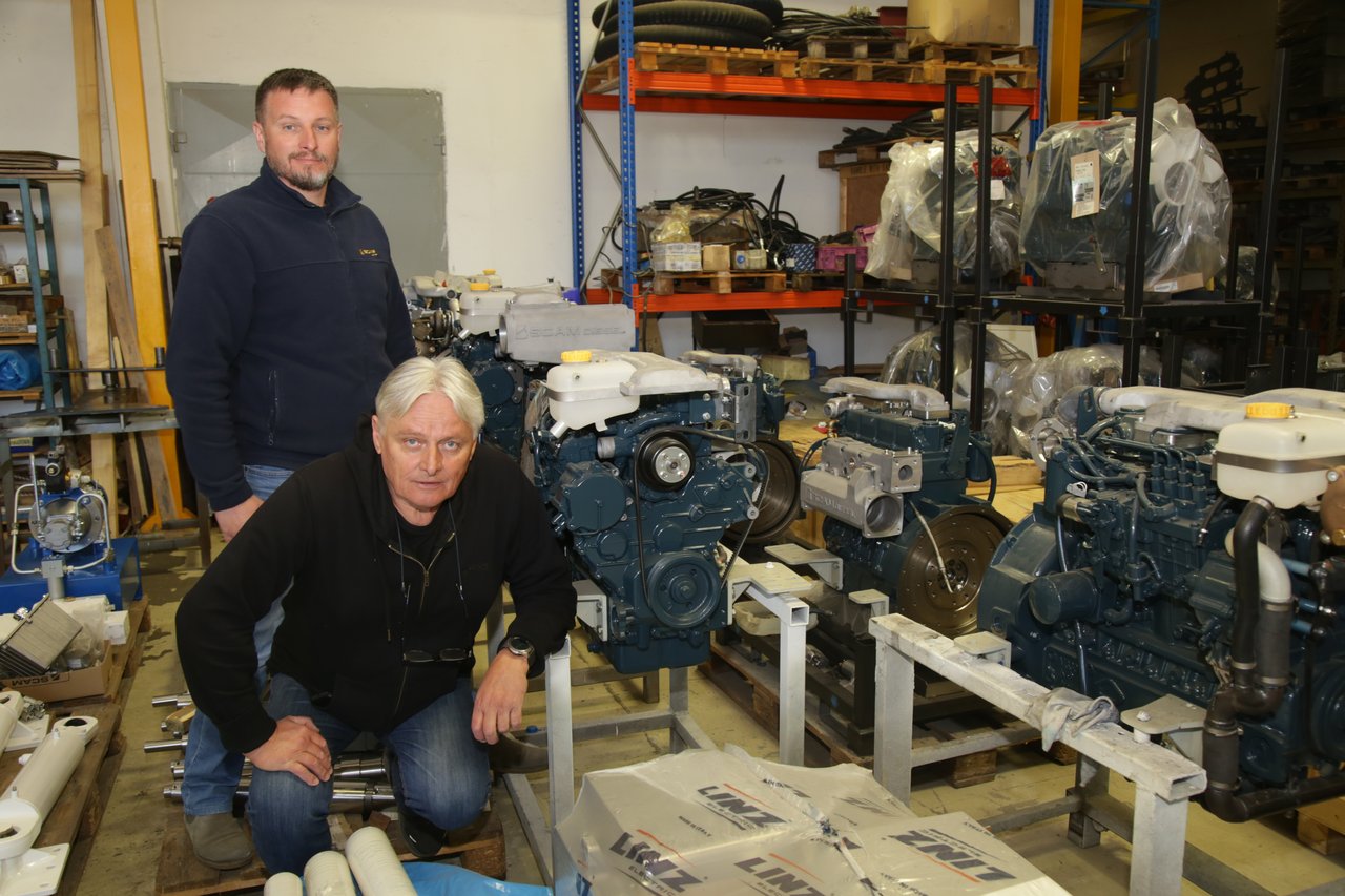 <p>Mauro i Edi Superina, SCAM marine</p>