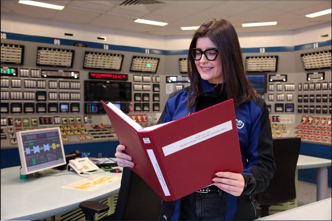 Lara Topol (NE Krško): Fossile Brennstoffkraftwerke können nur durch Kernkraftwerke effektiv ersetzt werden