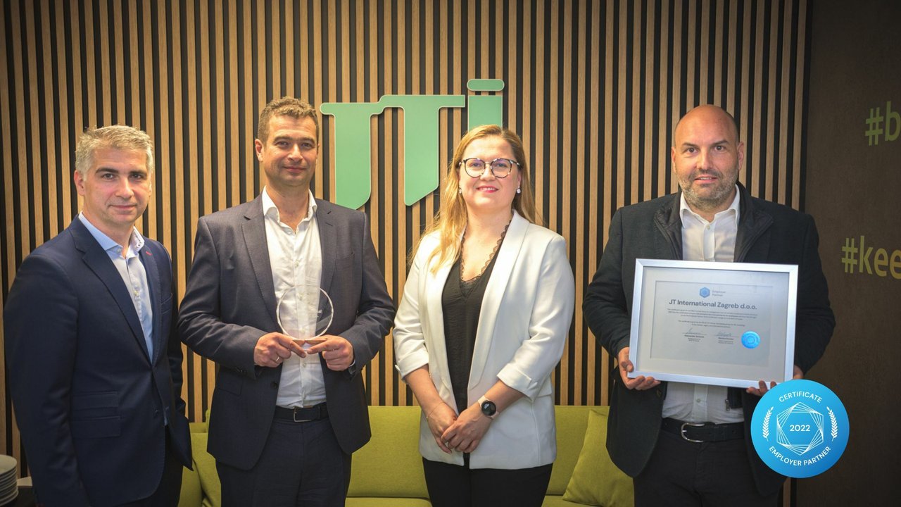 Arbeitgeberpartner: JTI erhält 10. Zertifikat für hervorragendes Personalmanagement, besonders gelobt für das Mentorenprogramm