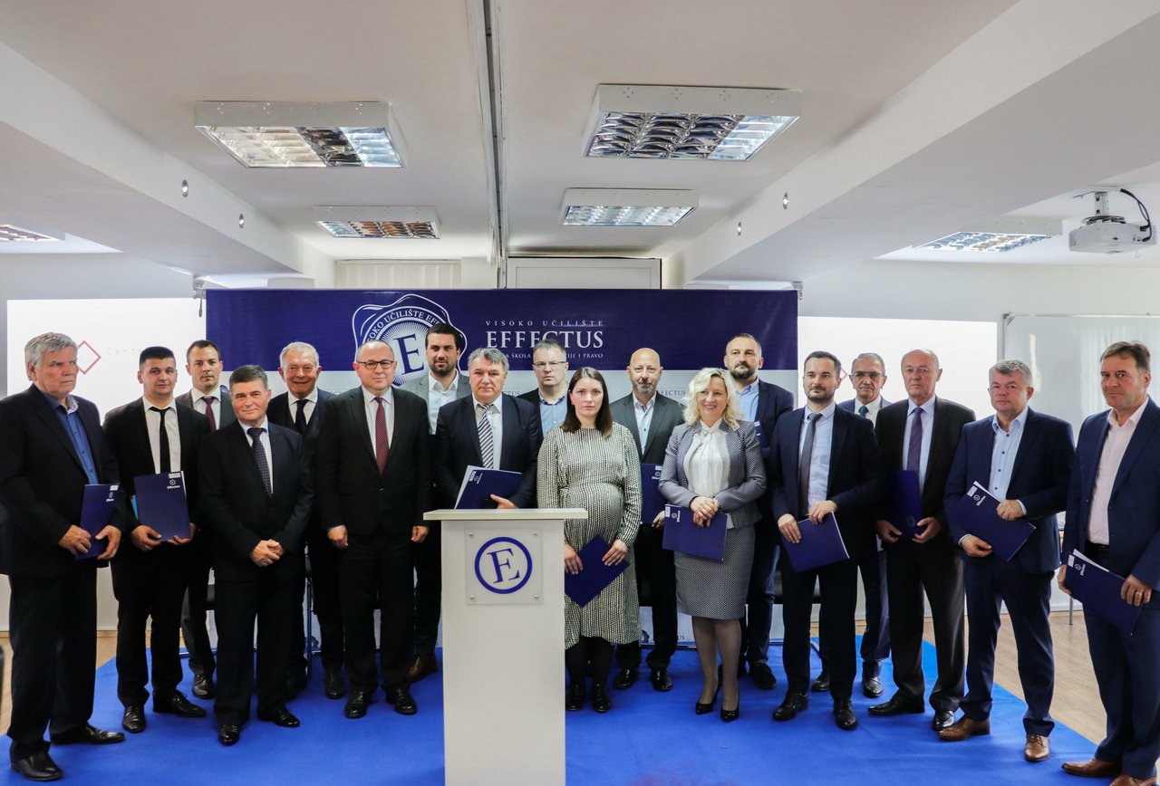 <p>Dobitnici povelje izvrsnosti</p>