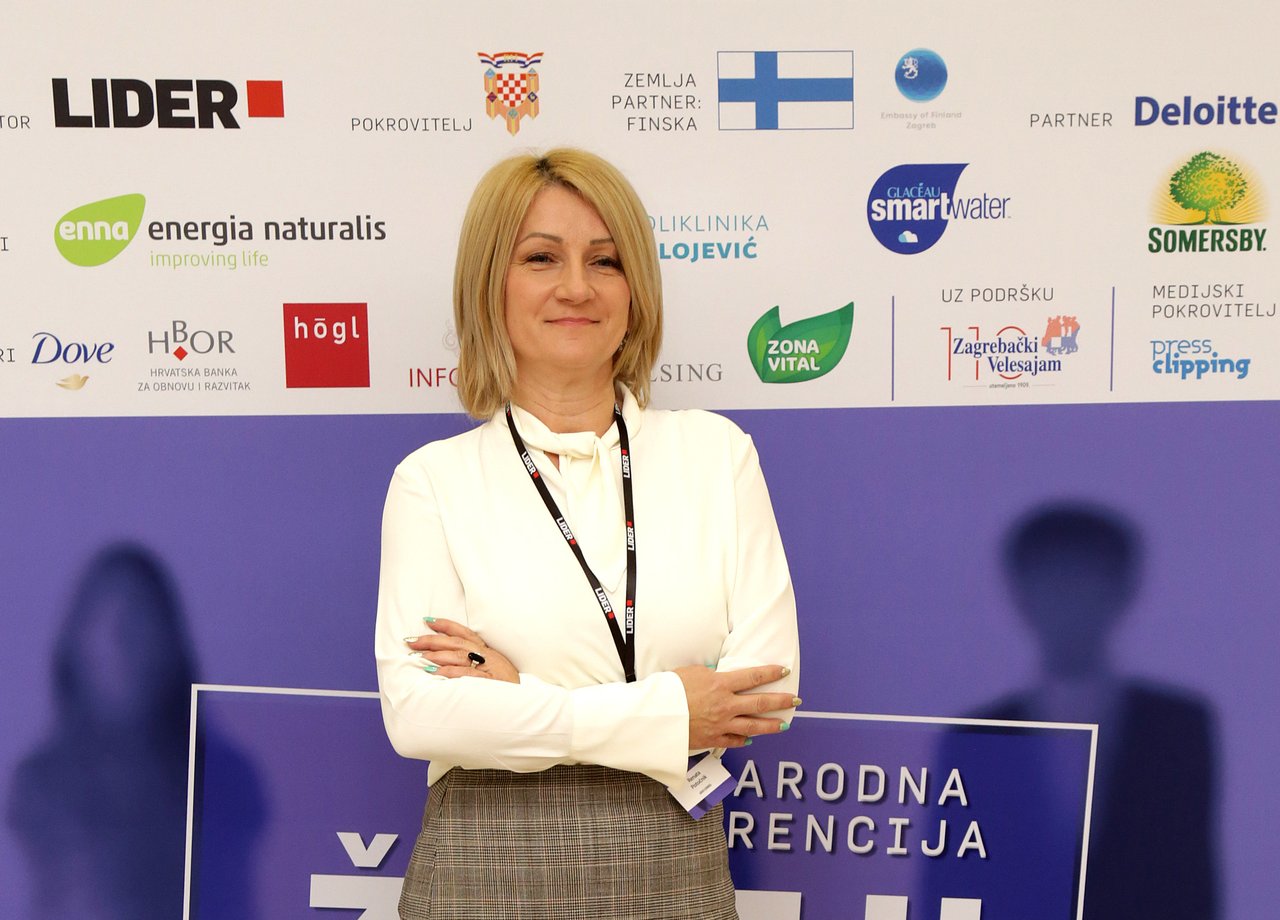 Unternehmen und Karrieren: Veränderungen in der Geschäftsführung von Hilding Anders, neue Direktorin bei Apsolon anstelle von Miteigentümern…