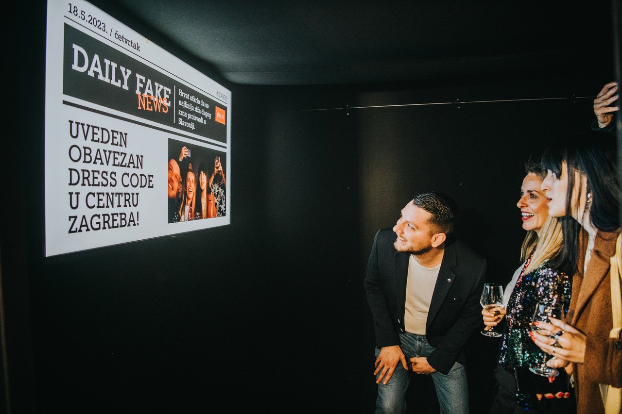 Eingeführte Plattform für Bildung über Online-Sicherheit