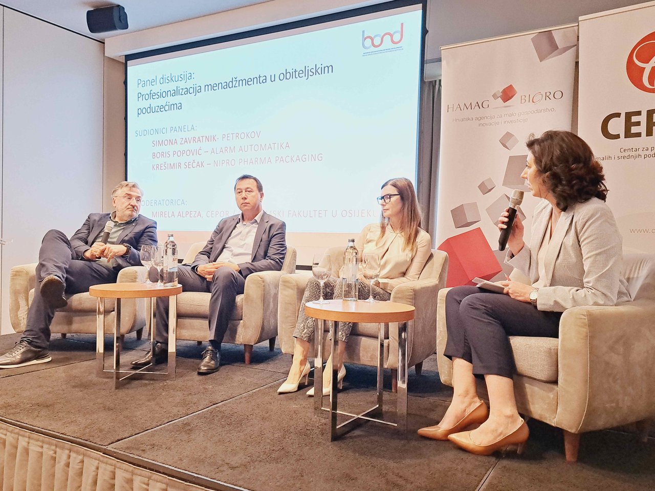 Mit Bond, einfacherer Übergang von Familienunternehmen