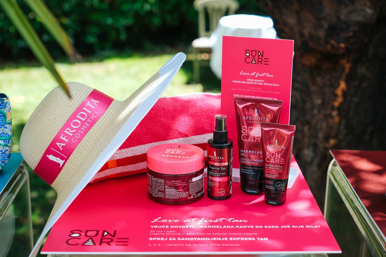 Afrodita Sun Care schützt Sie bis zur Sonne und zurück