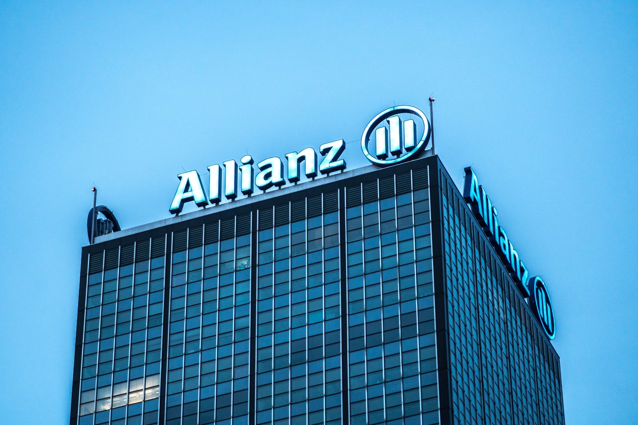 Regierungsdruck auf Allianz – Den Fall leicht verurteilen, den Ansatz stark unterstützen!