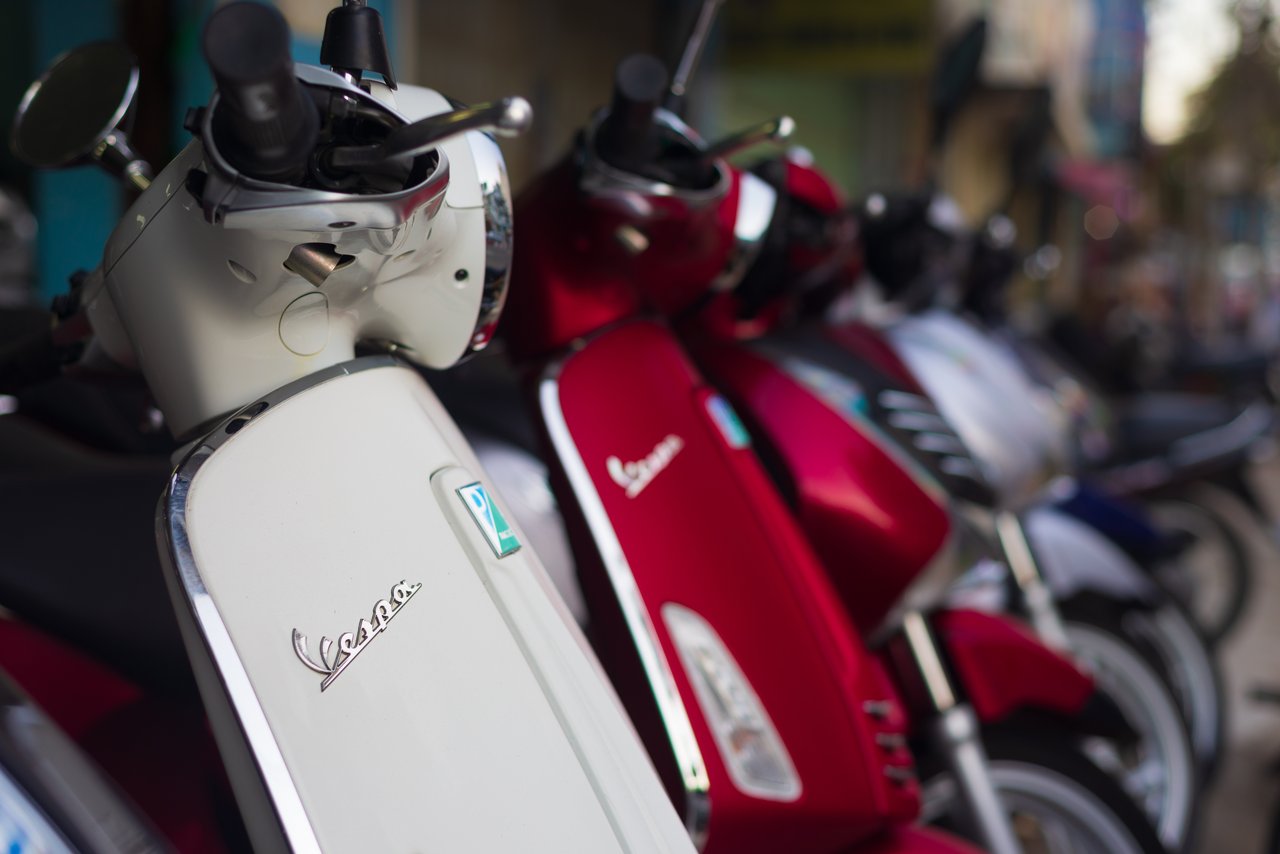 Zum hundertsten Geburtstag hat Disney ein spezielles Vespa-Motorrad herausgebracht