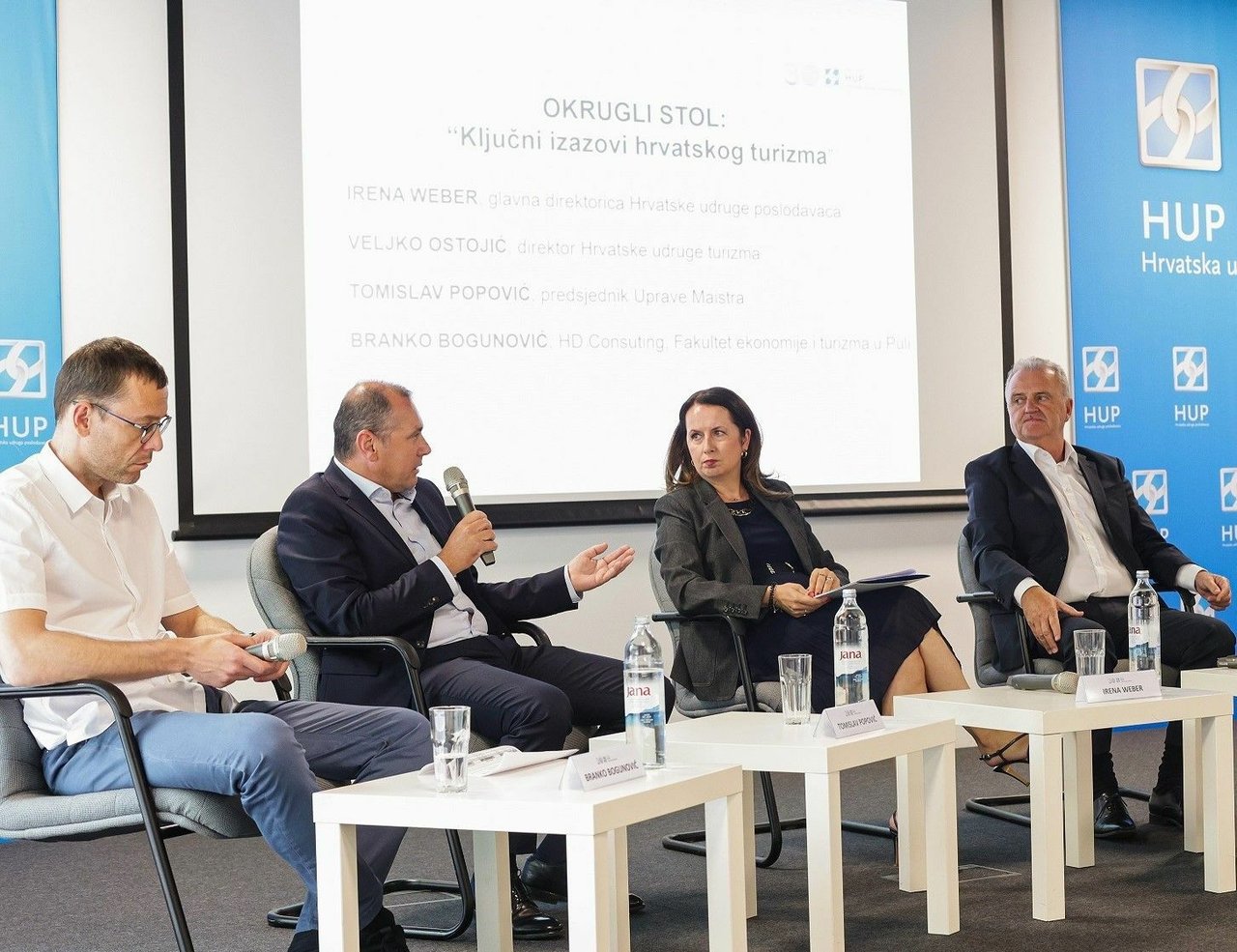 Hoteliers fordern sofortige Verordnung zur Sperrung weiterer Immobilienentwicklungen an der Küste