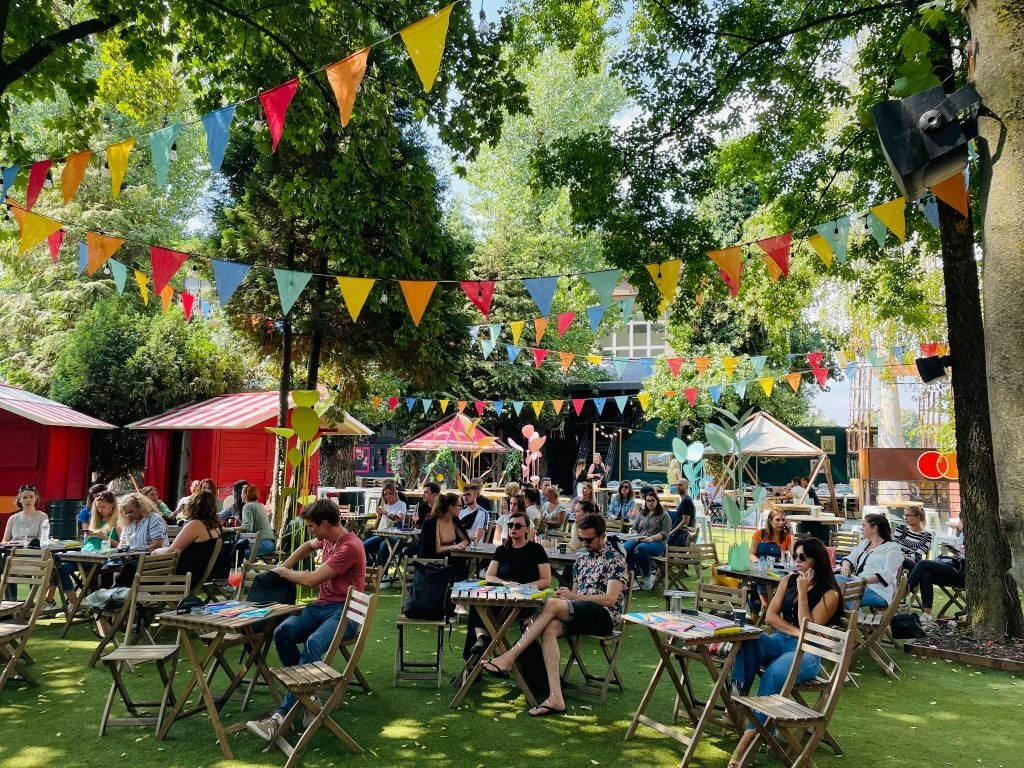 Fünf Schritte zum Erfolg in einer Welt des Wandels – Schließen Sie sich Strategen und Kreativen im Workshop im Rougemarin Park an!