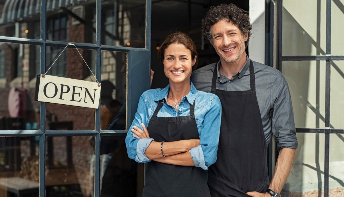 Gewinnen Sie ein Stipendium für eine einzigartige Ausbildung, die sich auf die Verbesserung von Geschäftspraktiken konzentriert