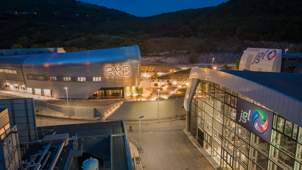 JGL erzielte 2023 um 18 Prozent höhere Einnahmen, verdoppelte sie in fünf Jahren