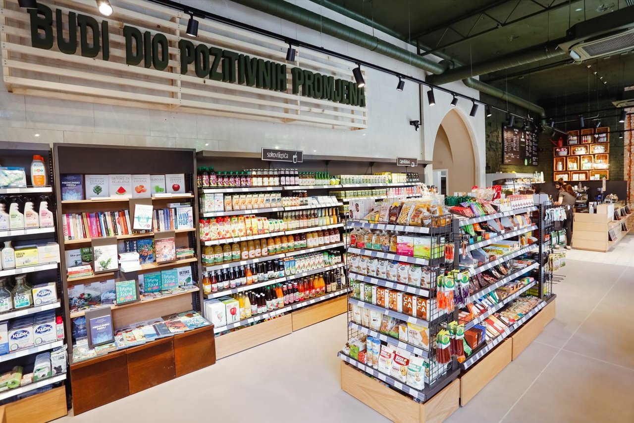 <p>bio&bio trgovina</p>