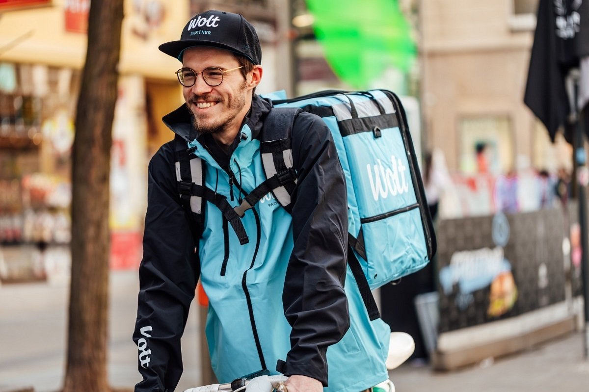 Wolt hat den Wolt+ Service für unbegrenzte kostenlose Lieferungen gestartet